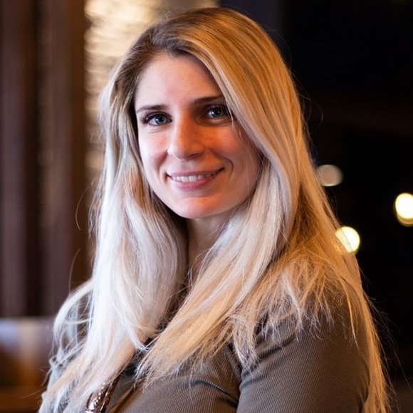 Meet your Posher, Elsa - Picture 1 of 1